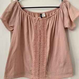 Pink blouse from Divided HM.